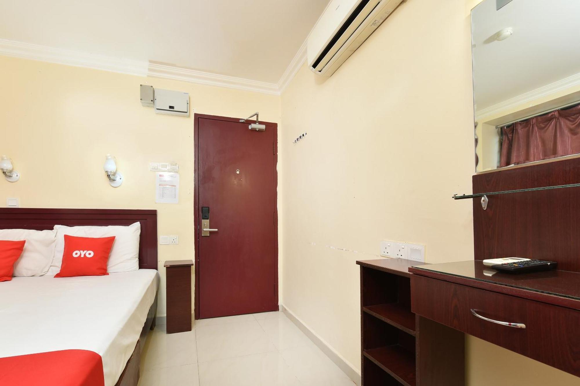 Super Oyo 90562 J Hotel Pj Petaling Jaya Zewnętrze zdjęcie