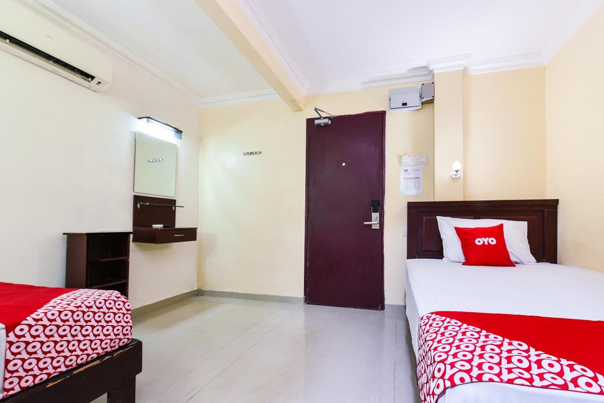 Super Oyo 90562 J Hotel Pj Petaling Jaya Zewnętrze zdjęcie