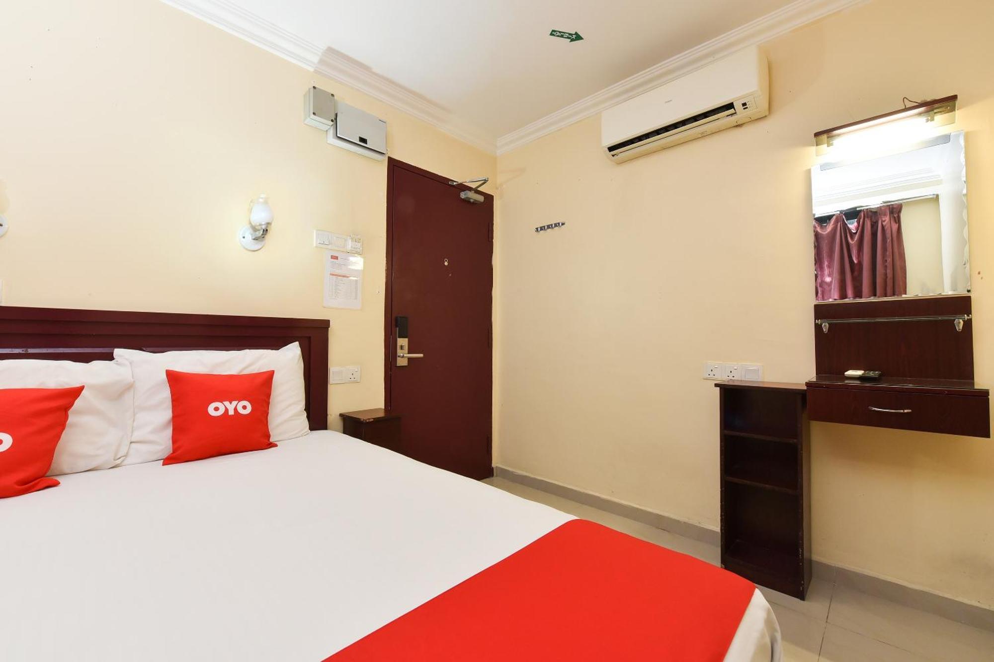 Super Oyo 90562 J Hotel Pj Petaling Jaya Zewnętrze zdjęcie